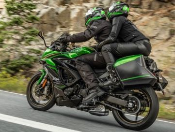 Kawasaki Ninja 1100SX