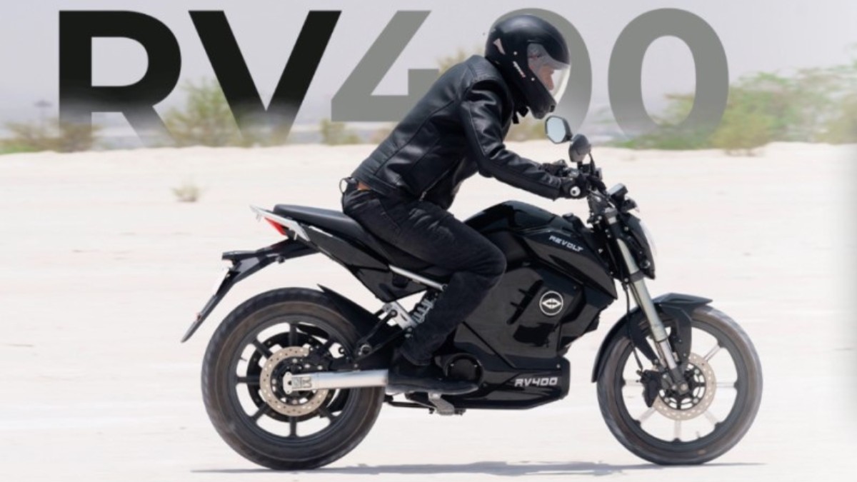 Revolt RV400